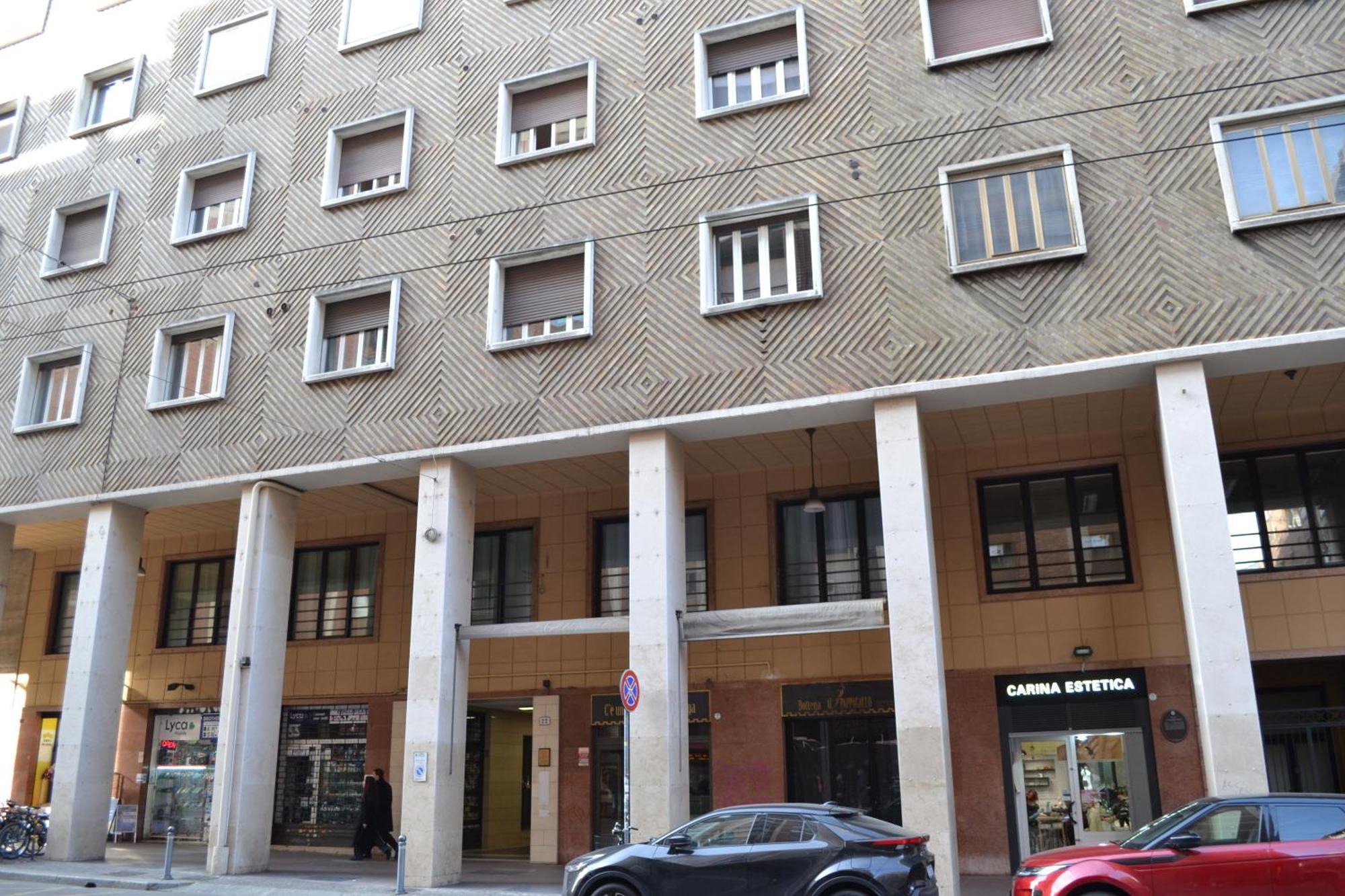 Marconi Dreams, Bologna